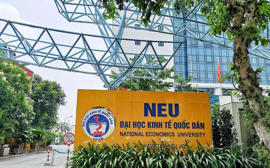 Đại học Kinh tế Quốc dân tuyển thẳng hơn 300 thí sinh